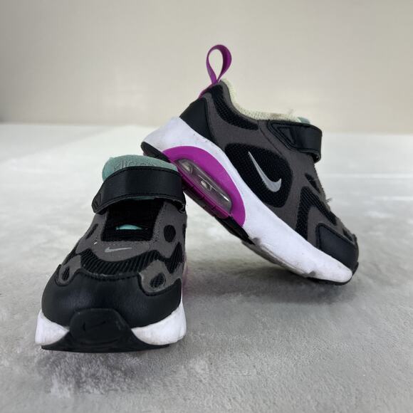 Nike Air Max 200 AT5629-004 Black Thunder Grey Aurora Green Size 6C Preowned - Picture 1 of 14